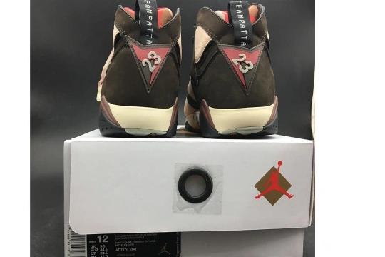 Shimmer Patta 7 Retro  Jordan AT3375-200 AT3375-200 0325